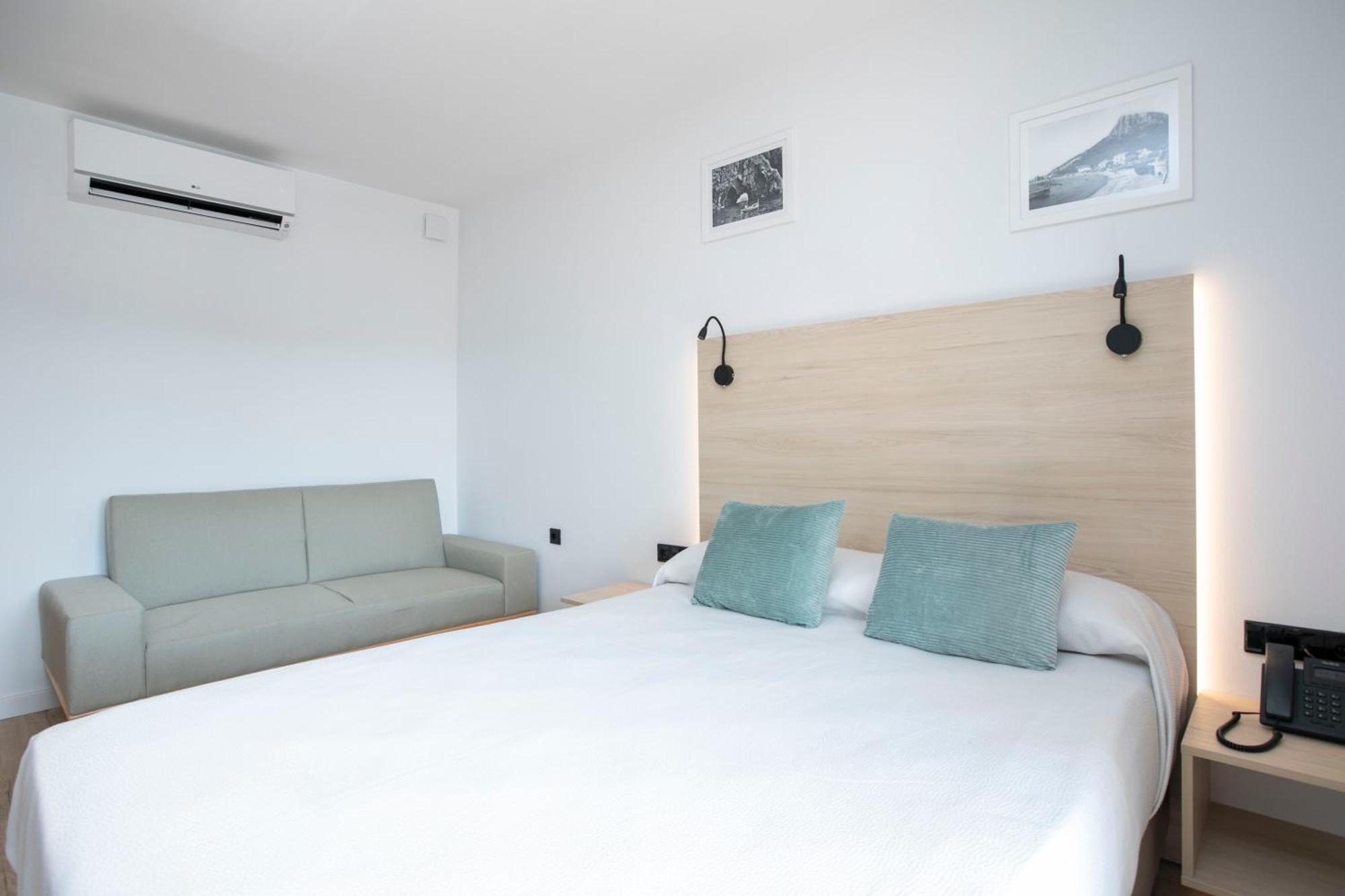Hotel Coral Boutique By Gaiarooms 레스타르티트 외부 사진